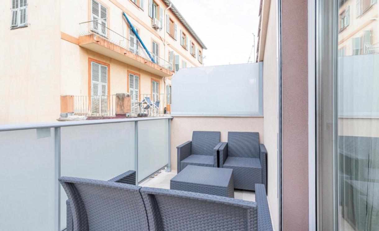 Studio Cozy Avec Terrasse N12 Νίκαια Εξωτερικό φωτογραφία